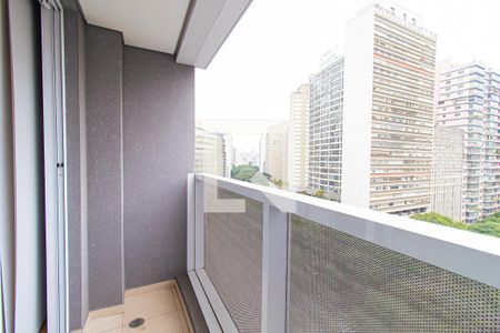 Studio à venda com 25m², 1 quarto e 1 vaga Studio à venda com 25m², 1 quarto e 1 vagaVaranda