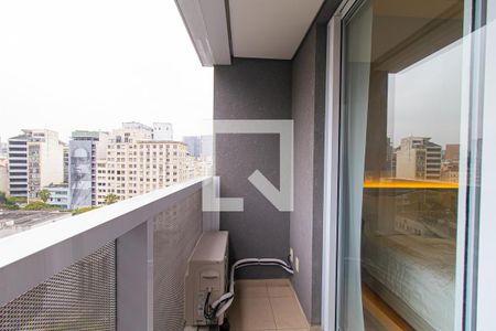 Studio à venda com 25m², 1 quarto e 1 vaga Studio à venda com 25m², 1 quarto e 1 vagaVaranda