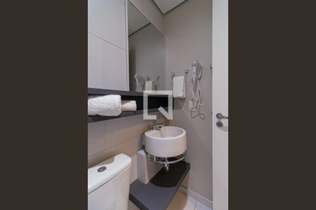 Studio à venda com 25m², 1 quarto e 1 vaga Studio à venda com 25m², 1 quarto e 1 vagaBanheiro