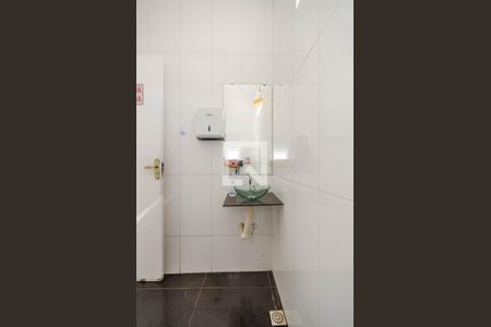 Casa para alugar com 500m², 7 quartos e sem vaga Casa para alugar com 500m², 7 quartos e sem vagaBanheiro 2 piso 2