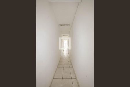 Casa para alugar com 500m², 7 quartos e sem vaga Casa para alugar com 500m², 7 quartos e sem vagaCorredor