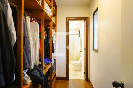 Apartamento à venda com 420m², 4 quartos e 2 vagasCloset da Suíte 2