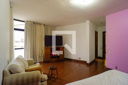 Apartamento à venda com 420m², 4 quartos e 2 vagasSuíte 1