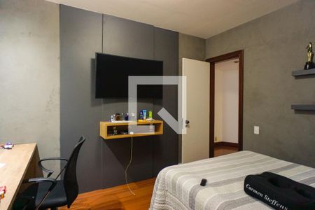 Apartamento à venda com 420m², 4 quartos e 2 vagasSuíte 2