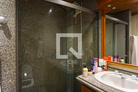 Apartamento à venda com 420m², 4 quartos e 2 vagasBanheiro Social