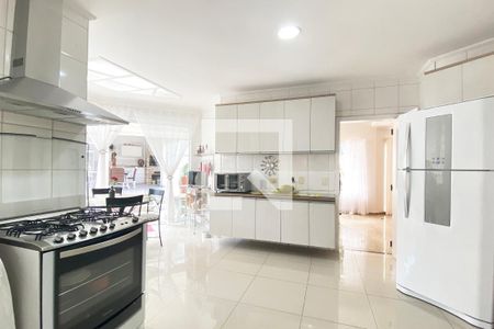 Casa de condomínio à venda com 420m², 4 quartos e 4 vagasCozinha