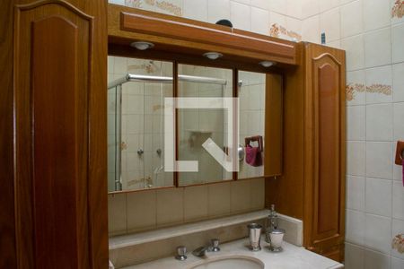 Casa à venda com 150m², 3 quartos e 3 vagasBanheiro quarto 3