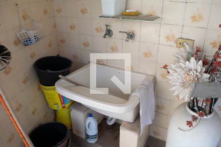 Casa à venda com 150m², 3 quartos e 3 vagasÁrea de Serviço