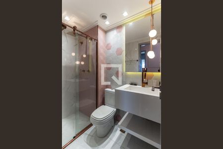 Apartamento à venda com 67m², 2 quartos e 1 vaga Apartamento à venda com 67m², 2 quartos e 1 vagaBanheiro Social