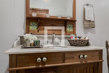 Apartamento à venda com 121m², 3 quartos e sem vagaBanheiro