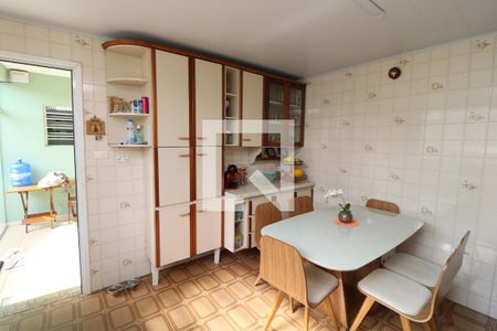 Casa para alugar com 170m², 4 quartos e 5 vagasCozinha