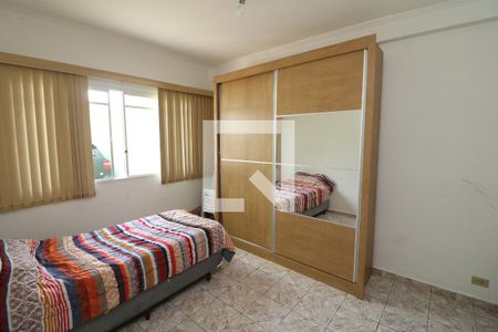 Casa para alugar com 170m², 4 quartos e 5 vagasQuarto 2