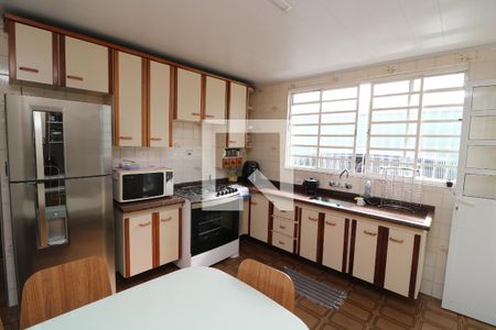 Casa para alugar com 170m², 4 quartos e 5 vagasCozinha