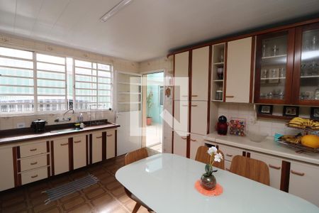 Casa para alugar com 170m², 4 quartos e 5 vagasCozinha