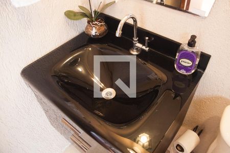 Casa para alugar com 160m², 3 quartos e 2 vagasBanheiro - Torneira