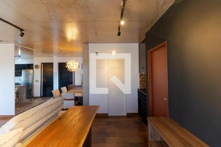 Apartamento à venda com 70m², 1 quarto e 1 vagaSalas