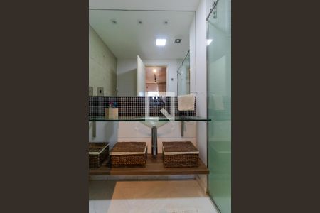 Apartamento à venda com 70m², 1 quarto e 1 vagaBanheiro
