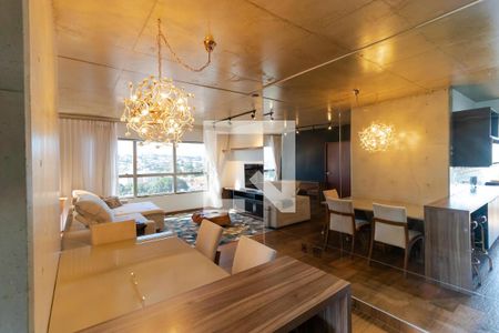 Salas de apartamento à venda com 1 quarto, 70m² em Cambuí, Campinas