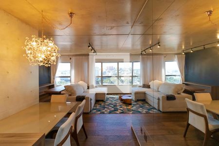 Salas de apartamento à venda com 1 quarto, 70m² em Cambuí, Campinas