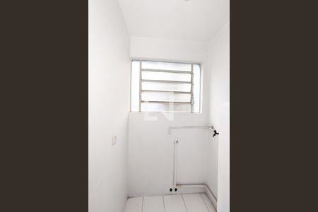 Apartamento para alugar com 54m², 2 quartos e 1 vaga Apartamento para alugar com 54m², 2 quartos e 1 vagaCozinha e Área de Serviço