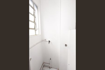 Apartamento para alugar com 54m², 2 quartos e 1 vaga Apartamento para alugar com 54m², 2 quartos e 1 vagaCozinha e Área de Serviço
