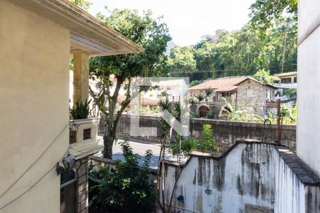 Casa à venda com 350m², 5 quartos e 4 vagasVista