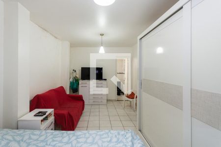 Casa à venda com 350m², 5 quartos e 4 vagasSuíte 1