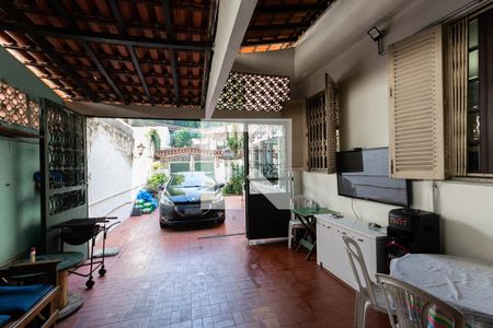 Casa à venda com 350m², 5 quartos e 4 vagasGaragem