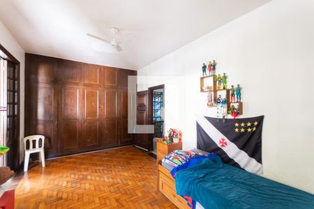 Casa à venda com 350m², 5 quartos e 4 vagasQuarto 1