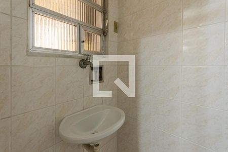 Casa à venda com 350m², 5 quartos e 4 vagasBanheiro 1