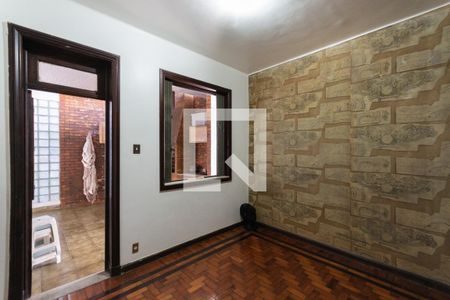Casa à venda com 350m², 5 quartos e 4 vagasQuarto 2