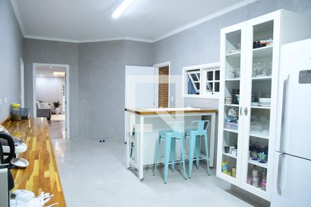 Casa de condomínio para alugar com 750m², 4 quartos e 3 vagasCozinha