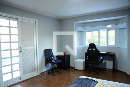 Casa de condomínio para alugar com 750m², 4 quartos e 3 vagasSuíte 2