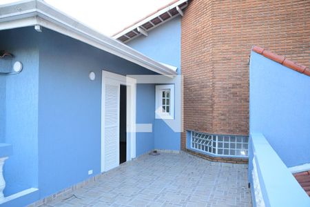 Casa de condomínio para alugar com 750m², 4 quartos e 3 vagasSacada da Suíte 2