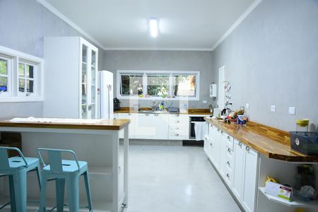 Casa de condomínio para alugar com 750m², 4 quartos e 3 vagasCozinha