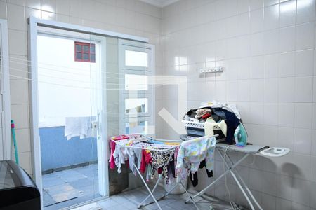 Casa de condomínio para alugar com 750m², 4 quartos e 3 vagasÁrea de Serviço