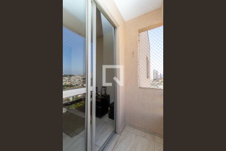 Apartamento à venda com 75m², 3 quartos e 1 vagavaranda