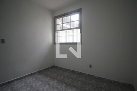 Quarto 2 de casa à venda com 3 quartos, 316m² em Vila Sonia, São Paulo