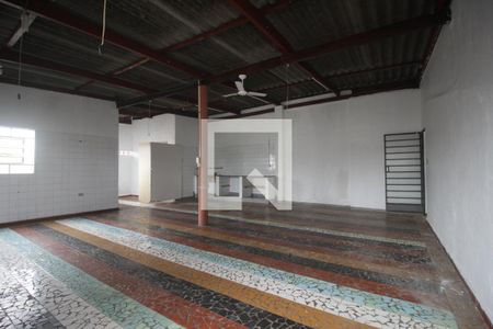 Casa à venda com 316m², 3 quartos e 4 vagasÁrea Externa