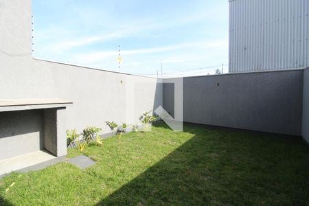 Casa à venda com 125m², 3 quartos e 2 vagasPátio Fundos