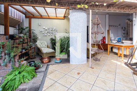 Casa à venda com 536m², 4 quartos e 2 vagasQuintal