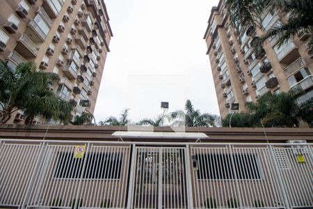 Apartamento para alugar com 100m², 3 quartos e 2 vagasFachada do Condomínio