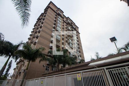 Apartamento para alugar com 100m², 3 quartos e 2 vagasFachada do Condomínio