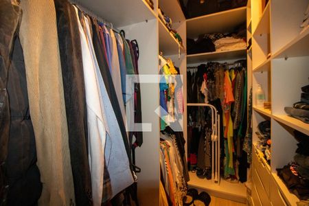 Apartamento para alugar com 100m², 3 quartos e 2 vagasCloset da Suíte