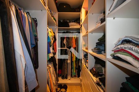 Apartamento para alugar com 100m², 3 quartos e 2 vagasCloset da Suíte