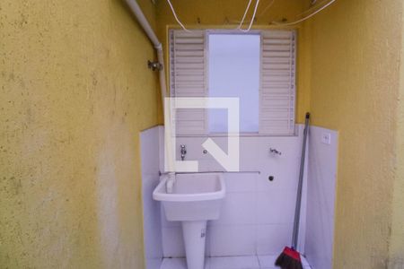 Casa de condomínio para alugar com 73m², 2 quartos e 1 vaga Casa de condomínio para alugar com 73m², 2 quartos e 1 vagaÁrea de Serviço