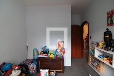 Casa à venda com 219m², 4 quartos e 3 vagasQuarto 2