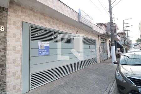 Casa à venda com 219m², 4 quartos e 3 vagasFachada - plaquinha