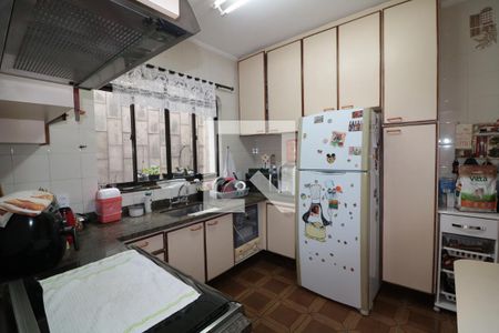 Casa à venda com 219m², 4 quartos e 3 vagasCozinha