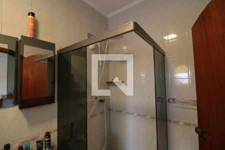 Casa à venda com 219m², 4 quartos e 3 vagasBanheiro da Suíte